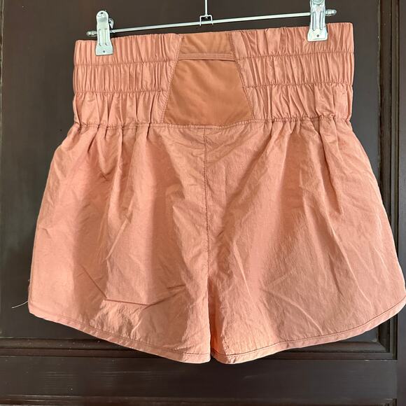 FREE PEOPLE | FP Movement The Way Home Shorts | Brushed Apricot | Size Small - Picture 4 of 6